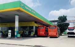 Video: Bớt nhức nhối "bến xe" trong cây xăng ở TP.HCM