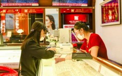 Giá vàng hôm nay ngày 30/8: Đảo chiều, vàng trong nước đồng loạt tăng giá
