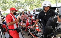 Indonesia tăng giá nhiên liệu 32% để phát tiền mặt cho gia đình nghèo