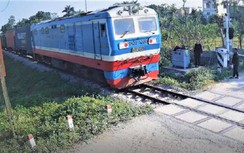 Kết nối tín hiệu nhà ga và đường ngang, nâng cao hiệu quả giám sát an toàn