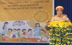 CSGT Bạc Liêu đưa luật giao thông đến với học sinh vùng sâu, vùng xa