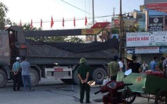 Va chạm với xe tải, nam thanh niên tử vong thương tâm