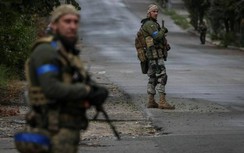 Ukraine nói phát hiện mộ chôn 440 thi thể tại khu vực mới tái kiểm soát