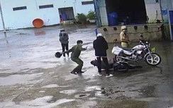 Tạm đình chỉ cảnh sát đánh người tới tấp ở Sóc Trăng