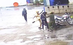 Từ vụ CSGT đánh người vi phạm: Sao lại mua xe cho bằng chúng bạn?