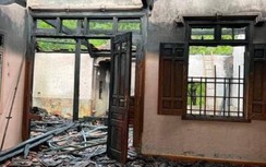 Thắp nến đêm lũ, một nhà dân bị cháy, ước thiệt hại lên đến 600 triệu