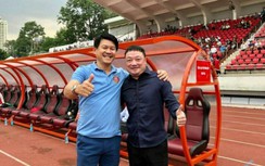 HLV từng bán 21 cầu thủ cùng lúc nhận nhiệm vụ giải cứu đại gia V-League