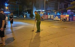 Truy tìm nhóm thanh niên vô cớ cầm phóng lợn, chai bia ném người đi đường