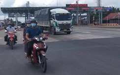 Sau hai ngày thu phí, các xe lưu thông qua BOT Cai Lậy ra sao?