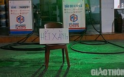 Miền Tây khan xăng, nhiều cửa hàng tạm nghỉ hoặc bán kiểu nhỏ giọt