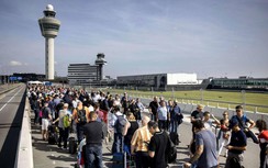 Từ sân bay tốt nhất châu Âu thành nỗi ám ảnh của hành khách