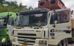 Bắt giữ hàng loạt xe siêu trường, siêu trọng trên QL1A