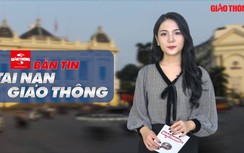 Video TNGT 15/10: Xe đầu kéo cán tử vong 1 người sau va chạm giữa 2 xe máy
