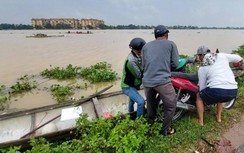 Những chuyến đò tiềm ẩn tai nạn trong lũ lớn