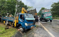 Nhiều ô tô hư hỏng sau tai nạn liên hoàn trên đường Hồ Chí Minh nhánh Đông