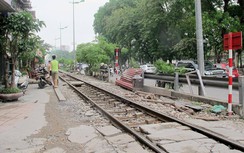 Không còn đường lùi xóa lối đi tự mở