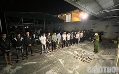 Quảng Ngãi: Bắt khẩn cấp nhóm thiếu niên vô cớ chém người trên đường phố