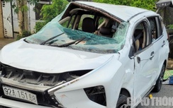 Xe ô tô tông vào dải phân cách tài xế tử vong tại chỗ