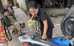 Bộ Công thương lên tiếng về thông tin "cấm mua xăng bằng thùng, can, chai"