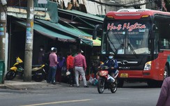 Xử phạt không xuể, quận 5 vẫn có nhiều bến cóc, xe dù nhất ở TP.HCM