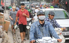 Vụ rào chắn đường rồi bỏ không, gây ùn tắc: Nhà thầu không đủ năng lực