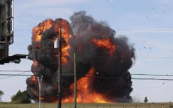 Vụ máy bay ném bom đâm tiêm kích: 6 người thiệt mạng