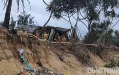 Hàng nghìn người dân ven sông, biển ở Quảng Ngãi phập phồng lo sạt lở