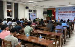 CSGT về tận nhà máy tuyên truyền, phổ biến pháp luật ATGT