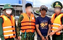 Bắt kẻ trốn lệnh truy nã đi làm ngư phủ ngay khi tàu vừa cập bến