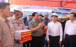 Cận cảnh chuyến kiểm tra của Thủ tướng tại dự án trọng điểm miền Tây