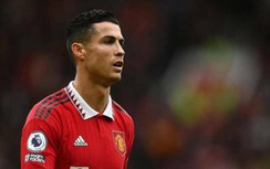 Ronaldo bị MU đẩy "ra đường" ngay trước ngày đá World Cup