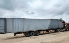Không cấp phép lưu hành cho xe chở thùng giả container chở hàng quá khổ