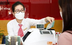 Lãi suất tăng, khó khăn bủa vây khách vay tiền