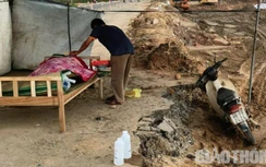 Đi xe máy gần đường đang thi công, người đàn ông ngã tử vong tại chỗ
