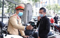 Tạm giữ “ma men”, trừ điểm bằng lái để ngăn tai nạn?