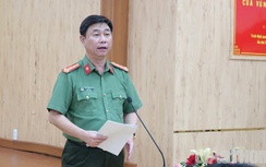 Đại biểu truy vấn trách nhiệm xử lý xe quá tải, Công an Quảng Ngãi nói gì?