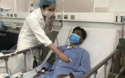 Bác sĩ Việt Nam cứu sống thanh niên Campuchia nguy kịch hậu Covid-19