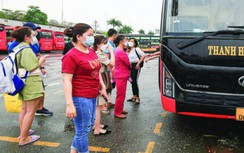 Vé tàu, xe tăng nóng vì Tết sớm