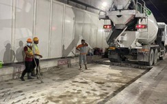 Sửa chữa mặt đường hầm vượt sông Sài Gòn trong một tháng