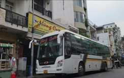 TP.HCM: Xe khách Hùng Cường tái diễn chiếm đường lập bến cóc