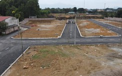 Năm 2023, bất động sản cầm chừng, chờ sửa luật?