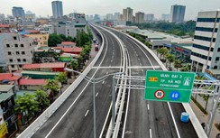 Thủ tướng: Đẩy nhanh tiến độ các dự án đường bộ cao tốc quan trọng quốc gia