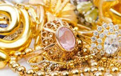 Giá vàng hôm nay 31/12: Tăng giảm bấp bênh