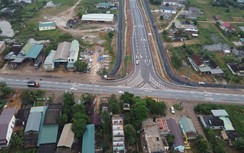 Chuyện chưa kể về thi công cao tốc Cam Lộ-La Sơn và kỳ vọng bứt phá