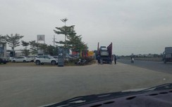 Sau chỉ đạo, các đại lý ô tô vẫn đấu nối, chiếm dụng trái phép trên QL1A