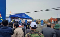 Khen thưởng các hộ dân sớm GPMB cao tốc Vạn Ninh - Cam Lộ