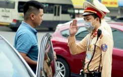 Chậm đăng kiểm xe ô tô bị phạt thế nào?