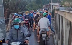 Tài xế xe tải mất tích khi nhảy xuống sông cứu bé trai ở Bến Tre