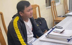 Khởi tố nam thanh niên dùng súng nhựa xông vào ngân hàng cướp tiền