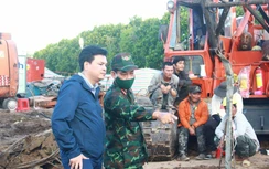Lập tổ điều hành cứu nạn, sớm tìm được thi thể bé trai 10 tuổi